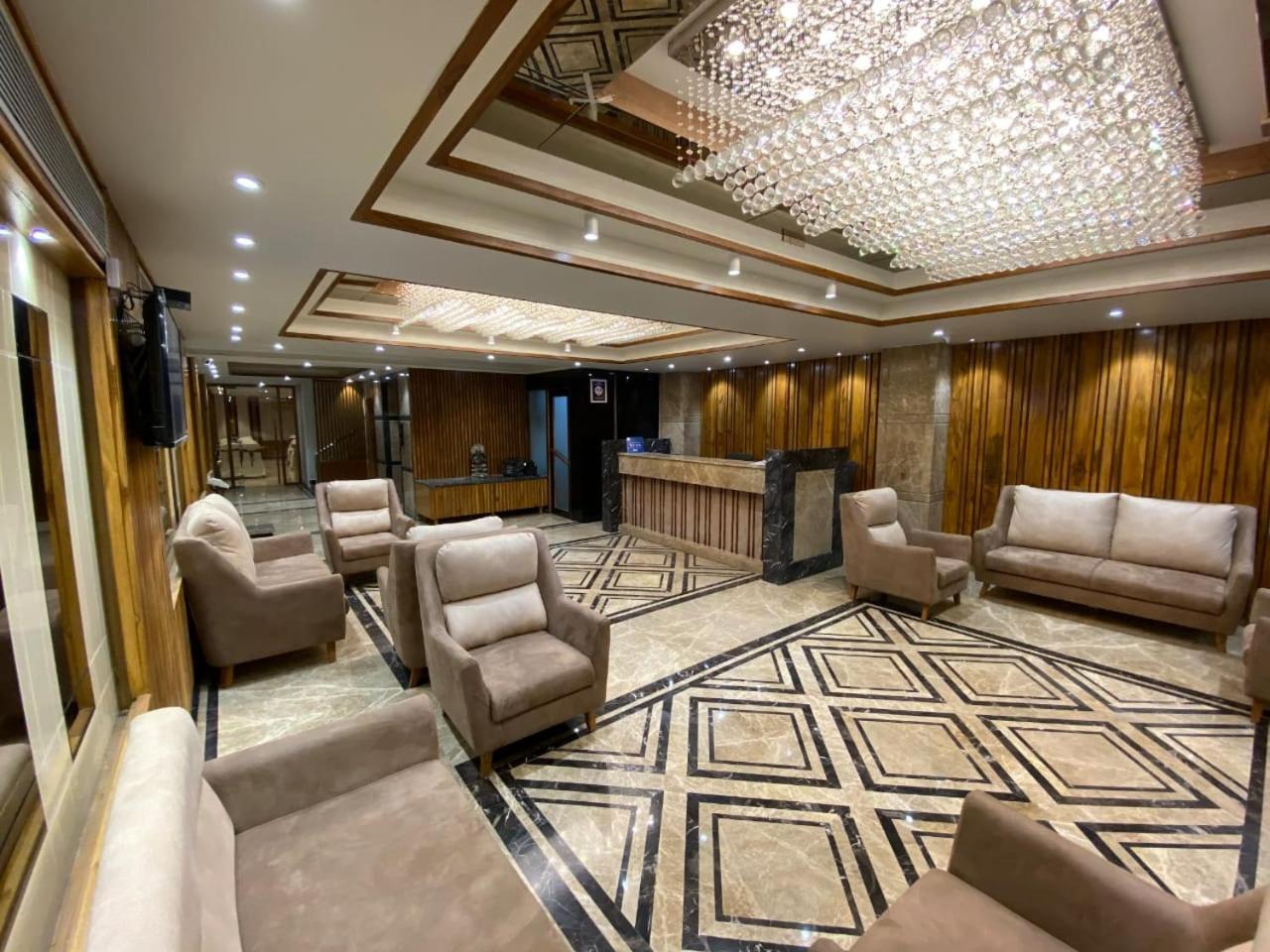 Hotel Evershine ราชโกฎิ ภายนอก รูปภาพ