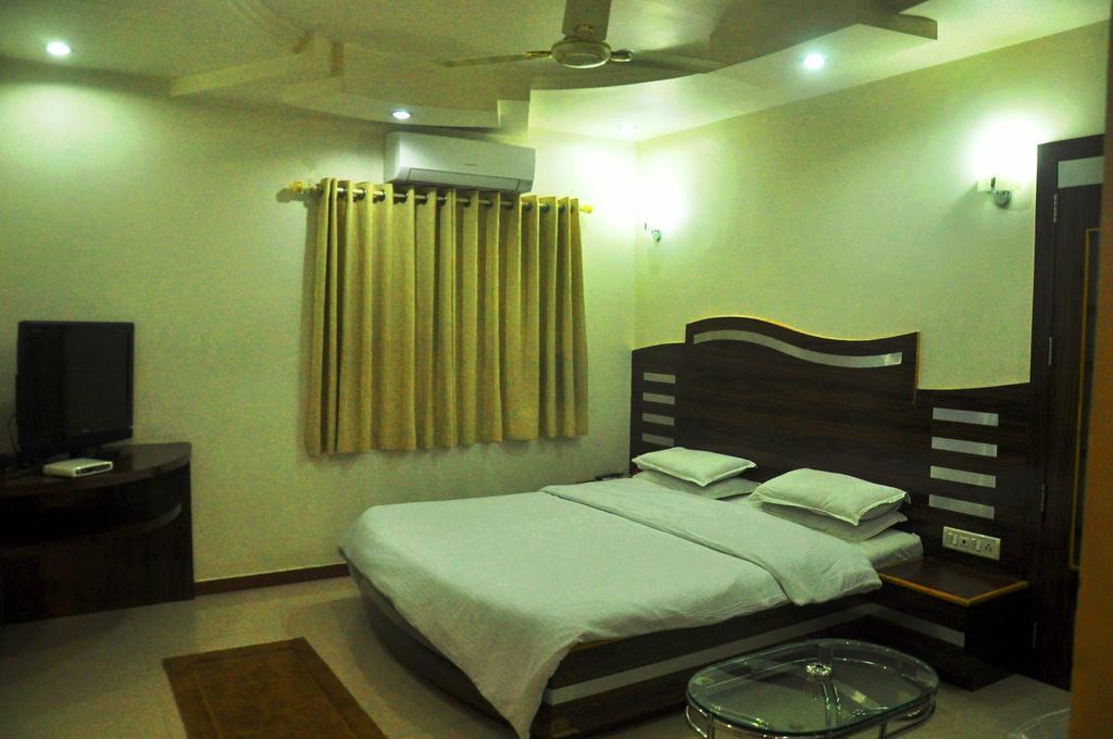 Hotel Evershine ราชโกฎิ ห้อง รูปภาพ