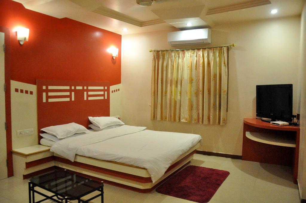 Hotel Evershine ราชโกฎิ ห้อง รูปภาพ