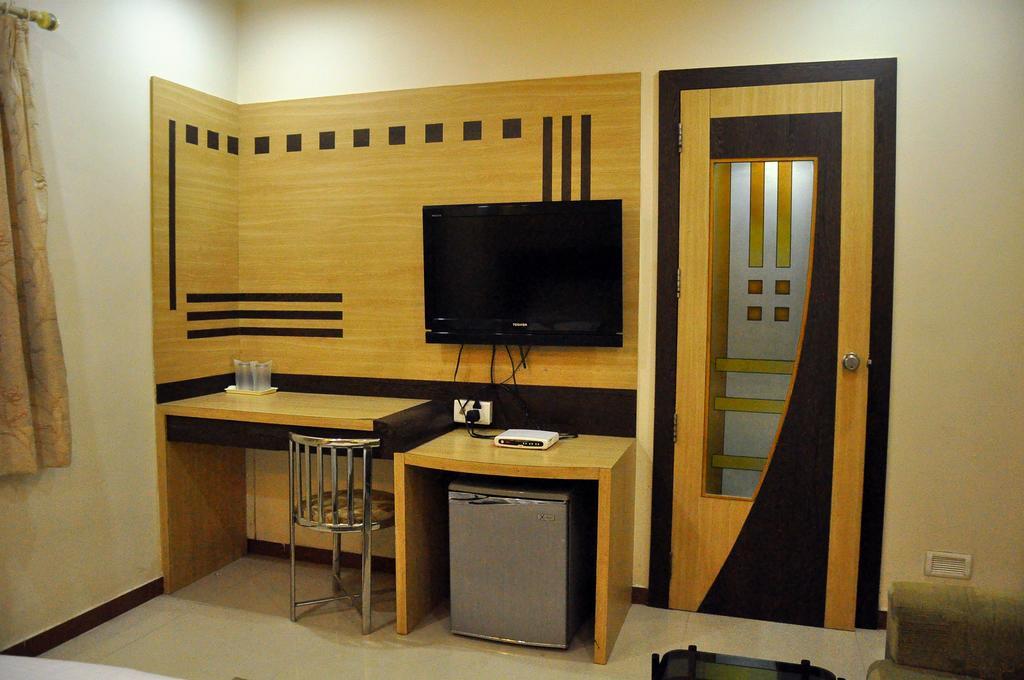 Hotel Evershine ราชโกฎิ ห้อง รูปภาพ
